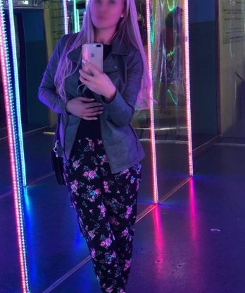 💋 Мои услуги нацелены на удовлетворение всех твоих сексуальных желаний, открывая для тебя новые грани удовольствия. Фотографии, которые ты видишь, полностью соответствуют реальности, и я уверена, что ты останешься доволен моей внешностью и формами. У меня есть много положительных отзывов от моих довольных клиентов, которые ценят мое профессионализм и энергетику. 🌟 Так что, если ты хочешь окунуться в мир наслаждения и искушения, то я здесь, чтобы сделать твои фантазии реальностью. Позвони мне прямо сейчас и перешагни порог незабываемых встреч в Москве. 💫 Марина