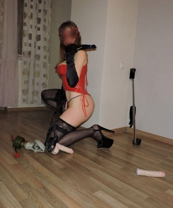 💋 Я креативная, нежная и опытная девушка, готовая исполнить все твои фантазии. Живу в Москве, в самом сердце столицы. Со мной ты сможешь расслабиться и насладиться незабываемыми моментами страсти. У меня есть фото, которые покажут тебе все мои прелести. Я готова предложить тебе широкий спектр услуг, чтобы удовлетворить все твои желания. Уверена, что ты останешься доволен нашей встречей. У меня также есть положительные отзывы от предыдущих клиентов, которые подтверждают мое мастерство и безупречность. Не откладывай на потом - приходи ко мне и ощути весь мой пылкий 🔥 и страстный характер. Я жду тебя, милый! 😉 Дарья